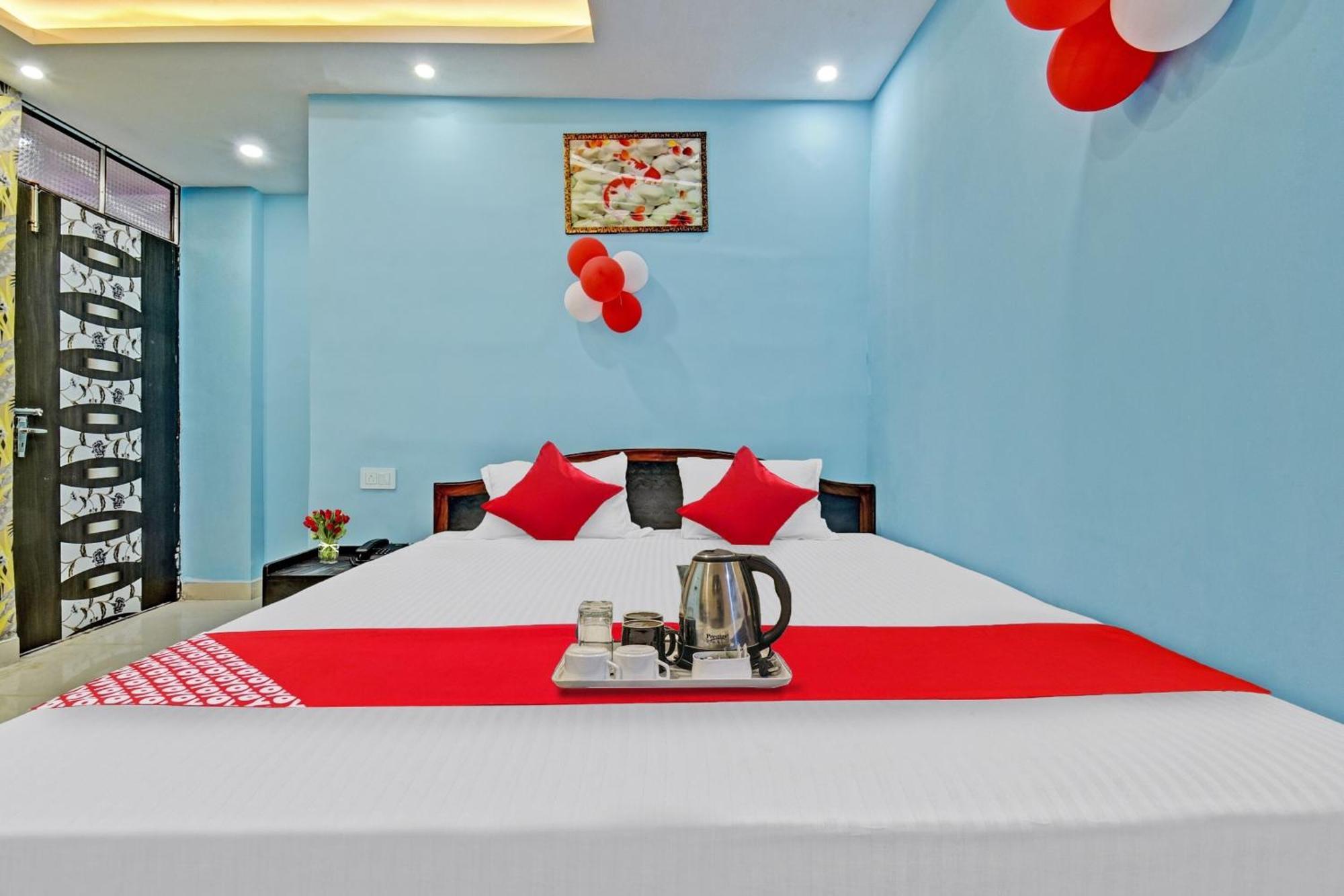 Hotel O Lotus Inn Danapur Екстер'єр фото