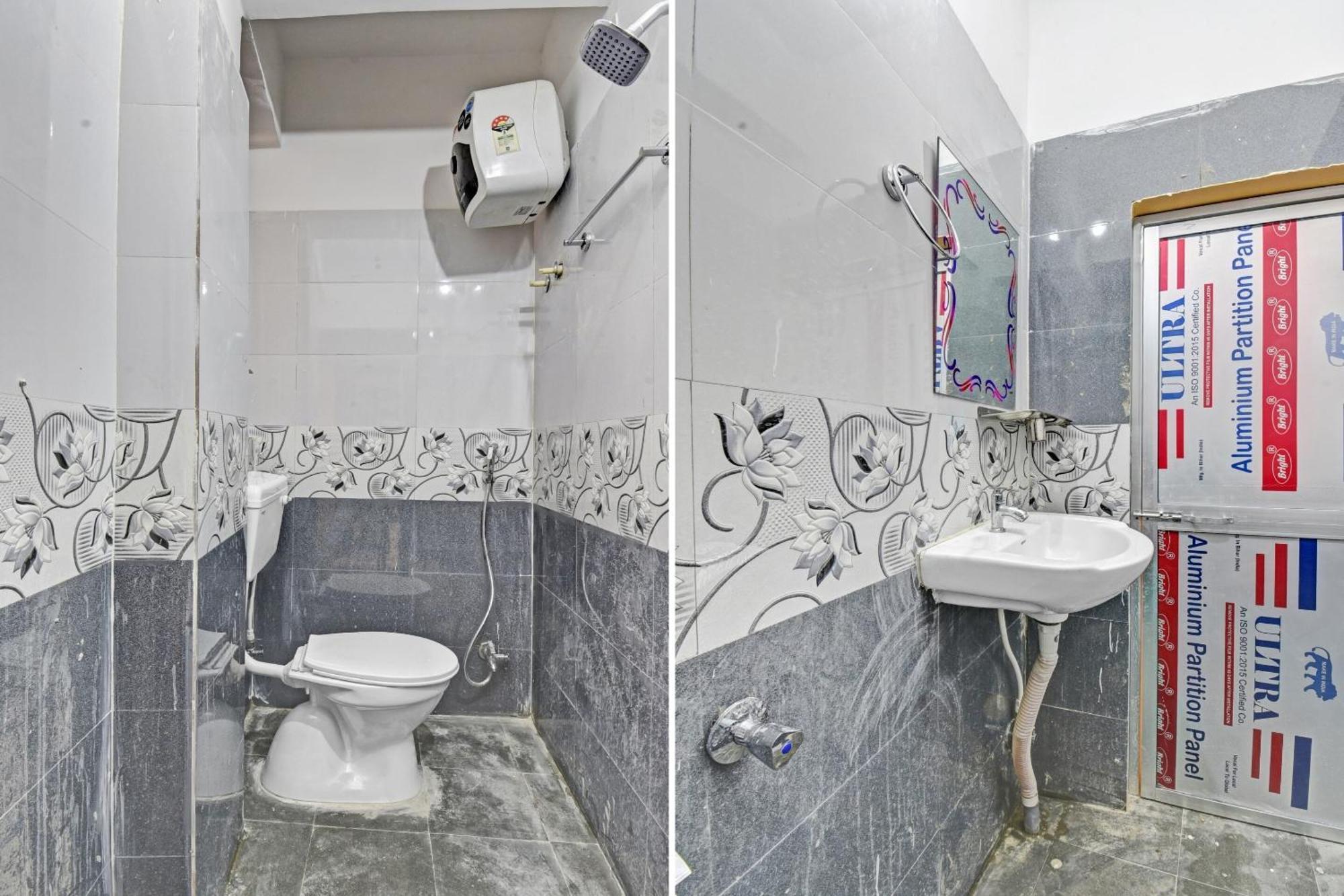 Hotel O Lotus Inn Danapur Екстер'єр фото
