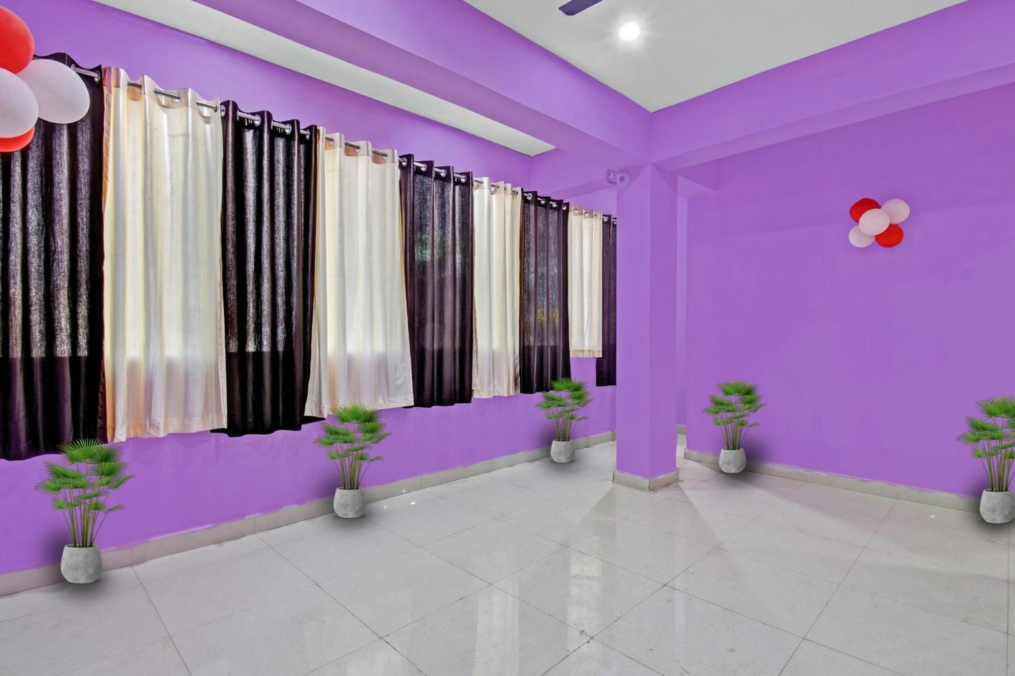 Hotel O Lotus Inn Danapur Екстер'єр фото